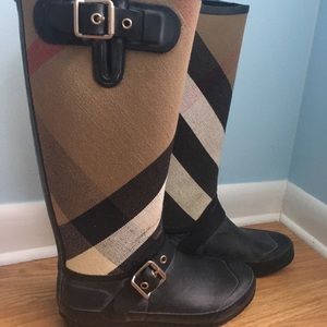 Burberry Rainboots